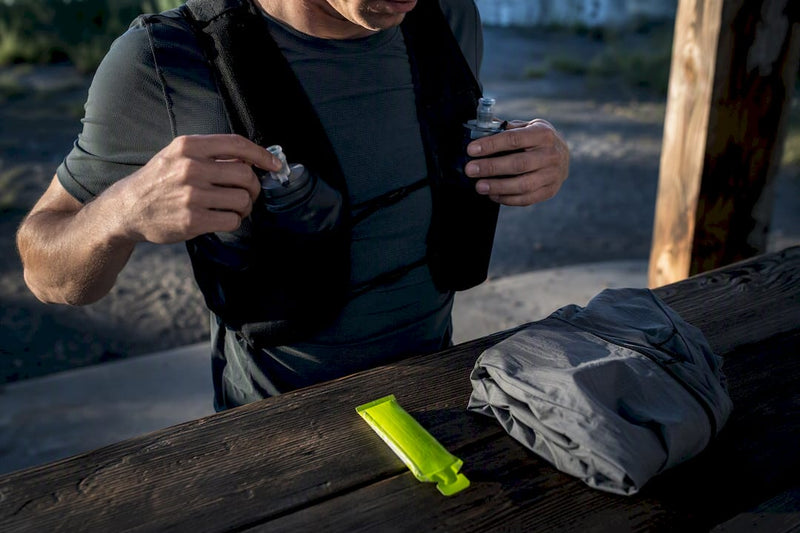 Carry 2x500ml Up to 3 Hours: Hydration Vest Fit & Packing for Runners - STRYQ