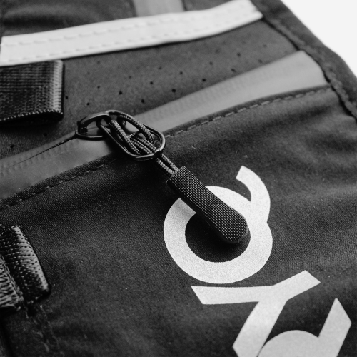 STRYQ HYDRATION RUNNING VEST