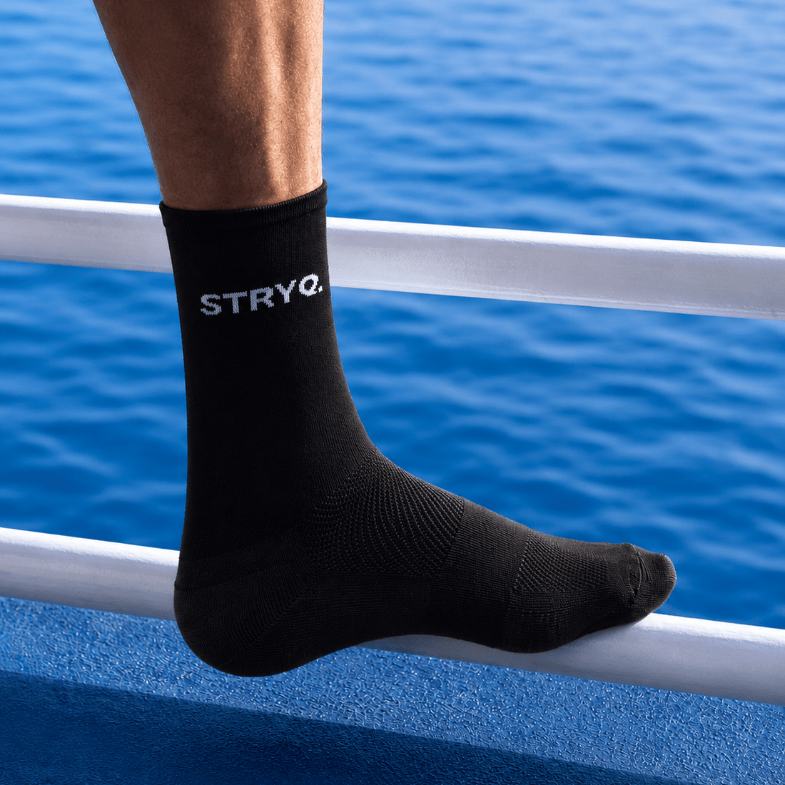 STRYQ Running Socks - Black - STRYQ